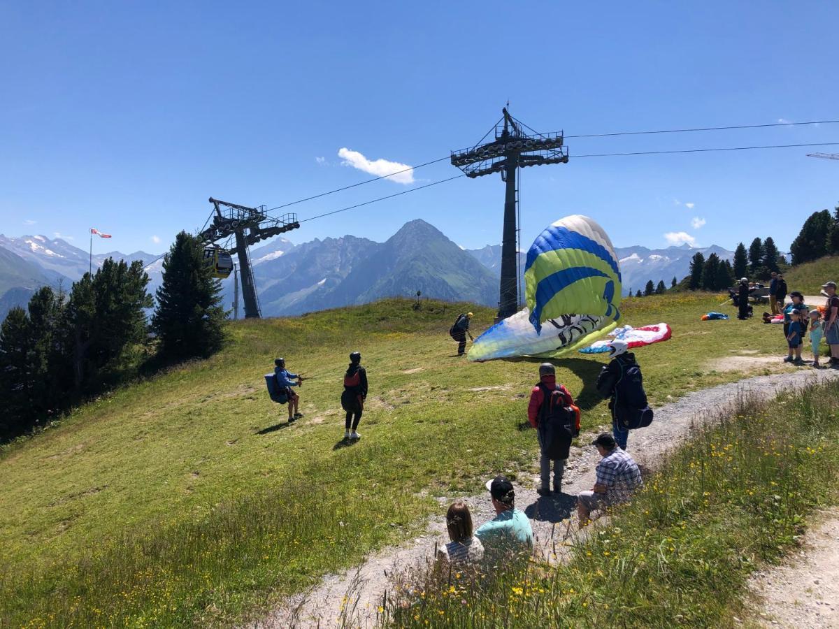 Villa Romantica Appartement Mayrhofen Buitenkant foto